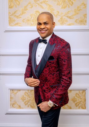 JOIN ME TO RAISE 5000 MEALS FOR THE NEEDY